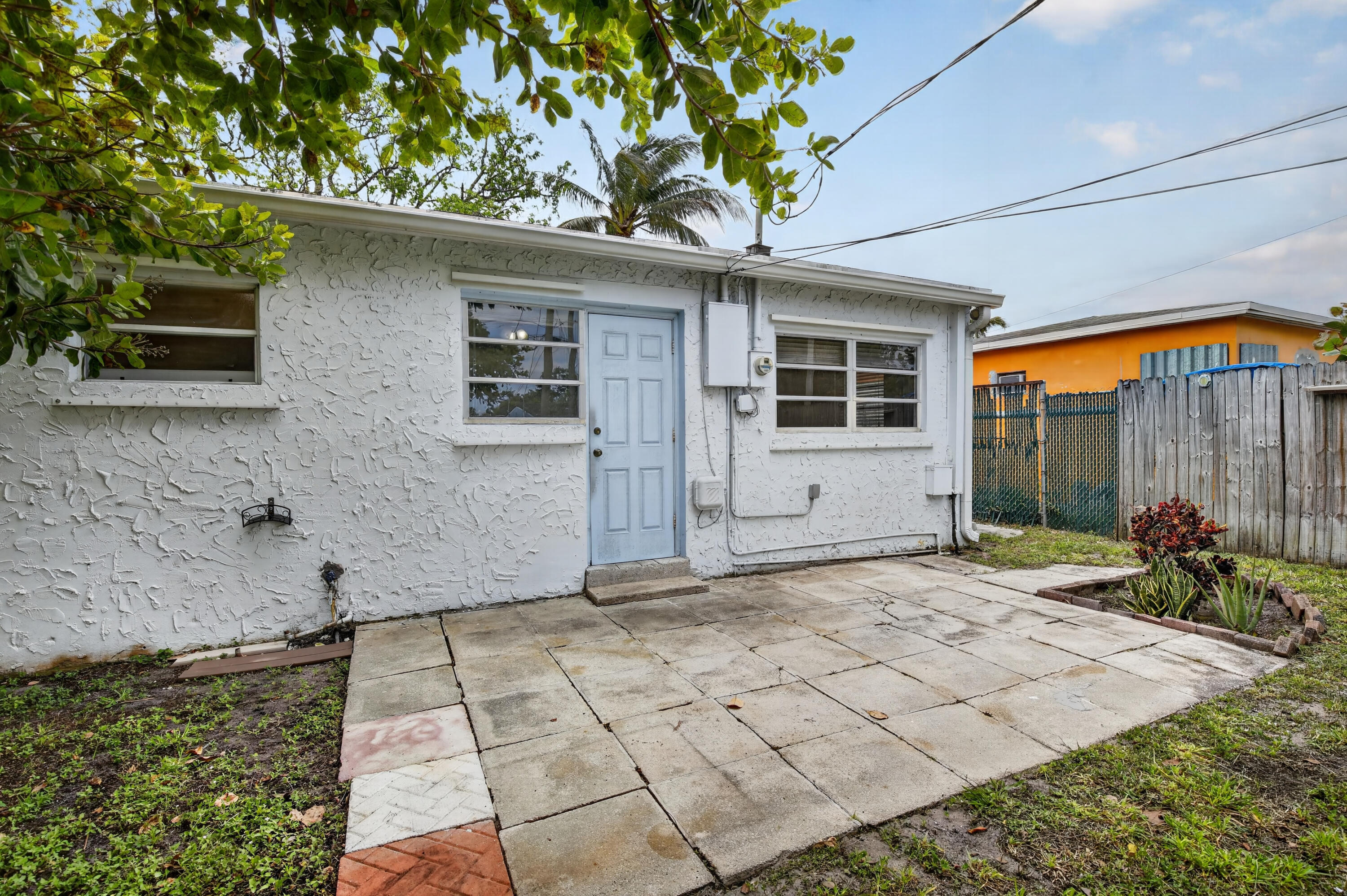 NORTH ANDREWS TERRACE FIRST ADD - Residential