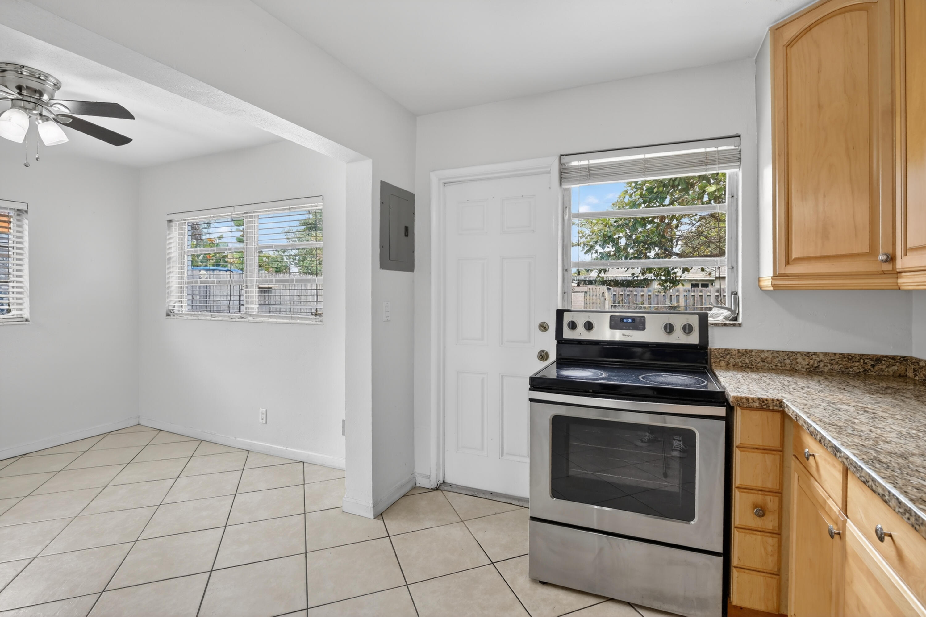 NORTH ANDREWS TERRACE FIRST ADD - Residential