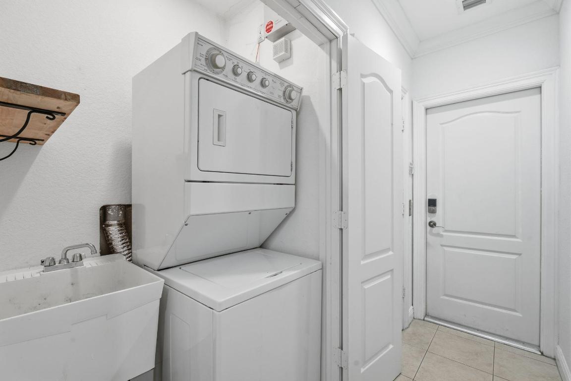 CLOISTERS AT LAKE WORTH - Residential Lease