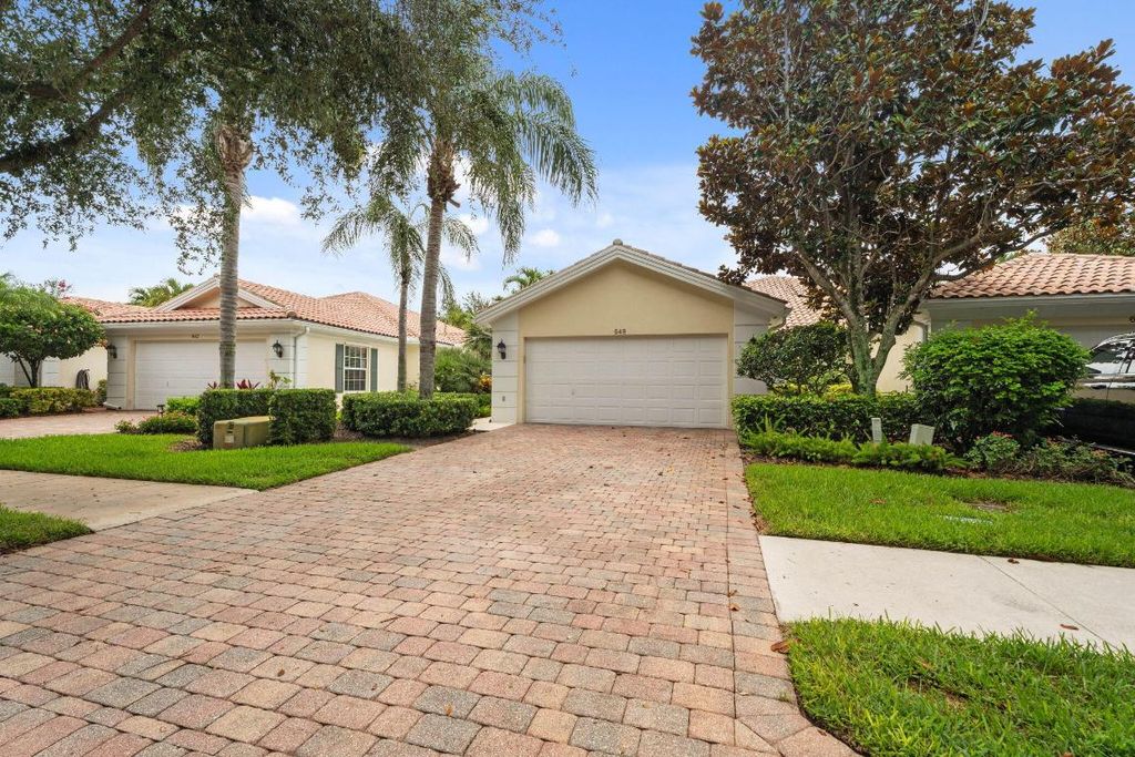 Photo of 649 Hudson Bay Drive, Palm Beach Gardens, FL 33410 (MLS # R11095436)