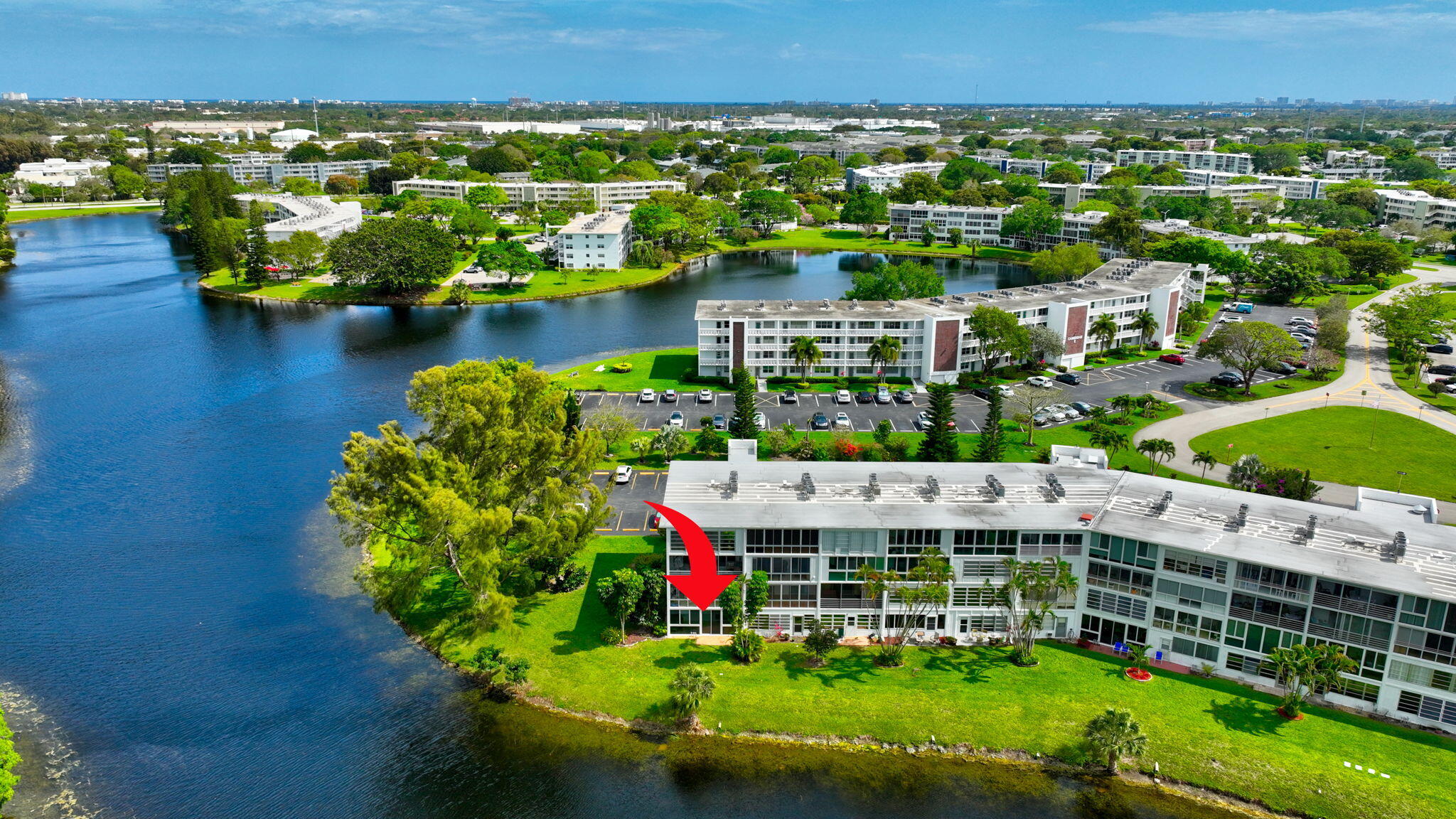 CENTURY VILLAGE  CAMBRIDGE F - Residential