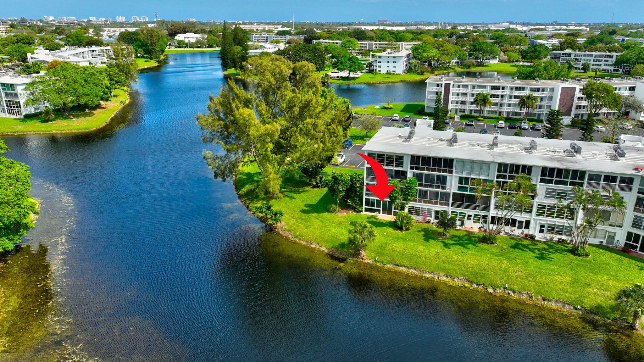 CENTURY VILLAGE  CAMBRIDGE F - Residential