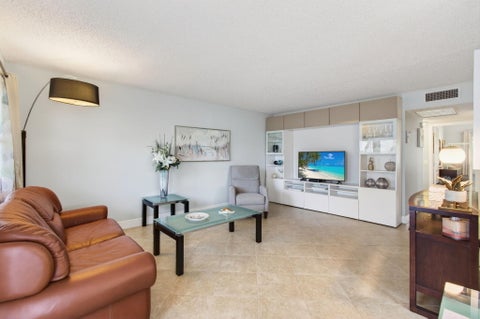 Tiny photo for 1121 Cambridge F, Deerfield Beach, FL 33442 (MLS # B26003729)