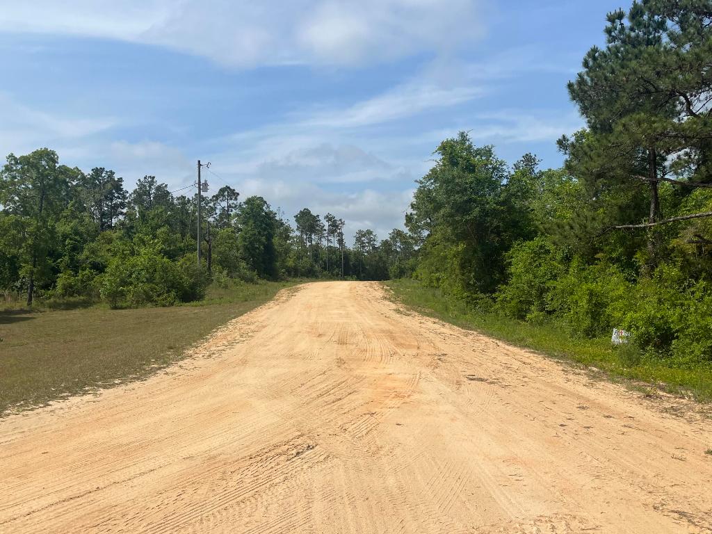 COMPASS LAKE HILLS - Land