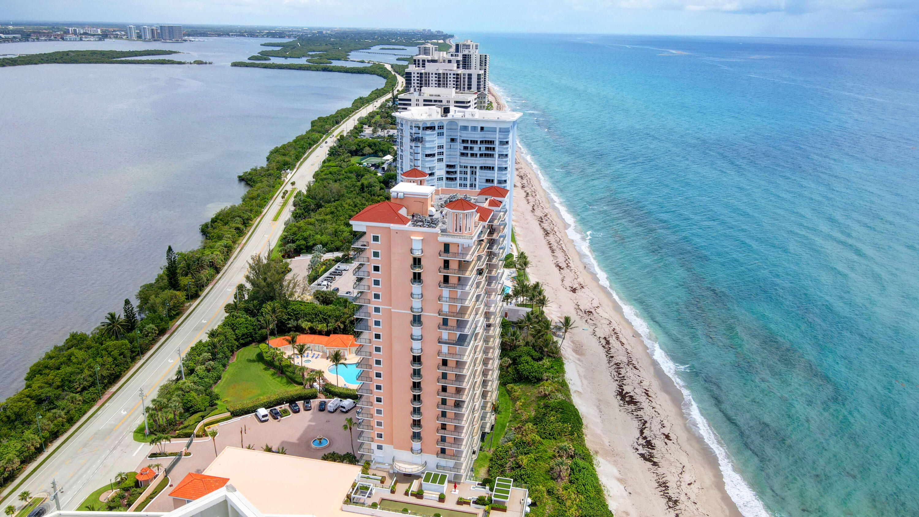 Via Delfino - Residential