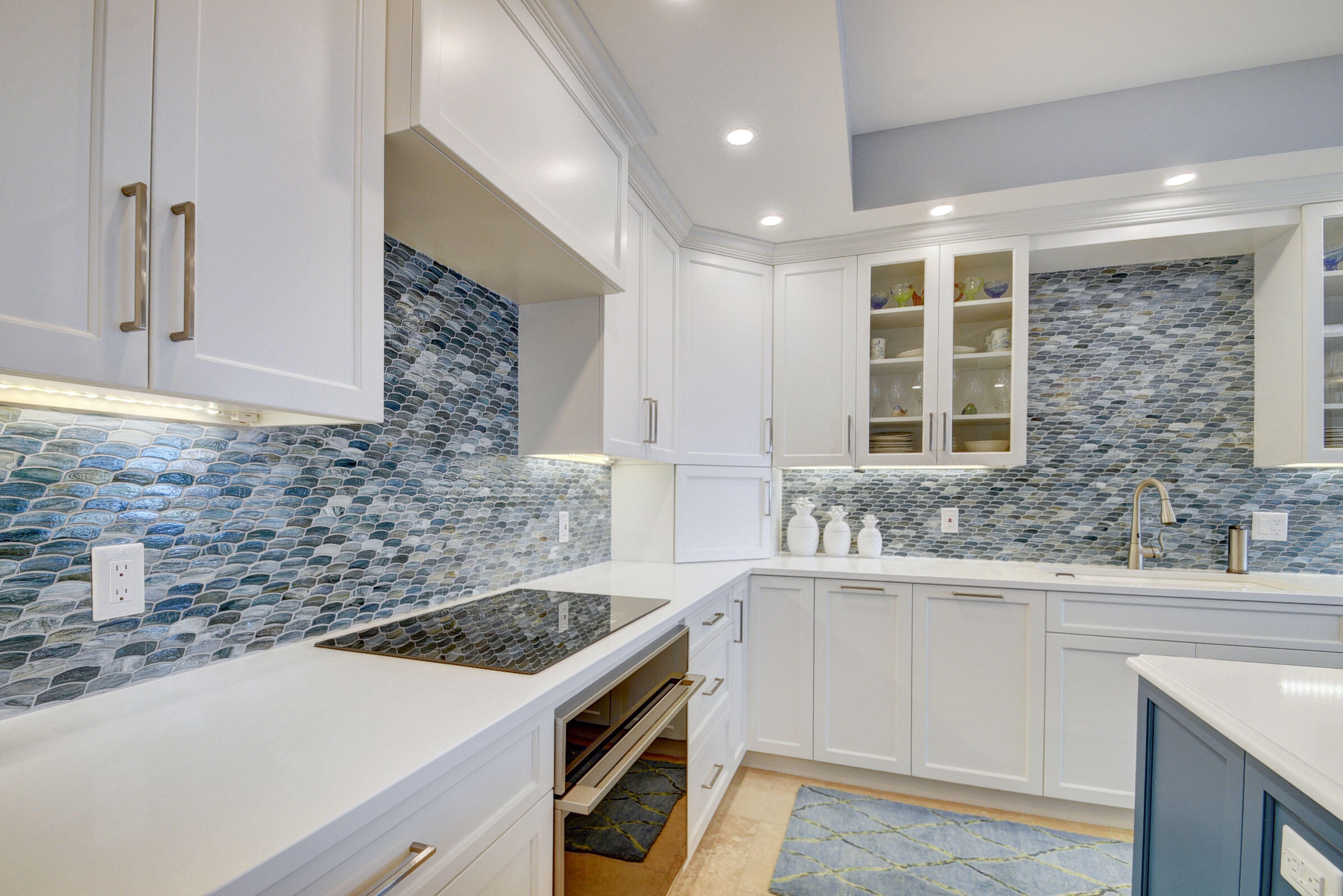 Via Delfino - Residential