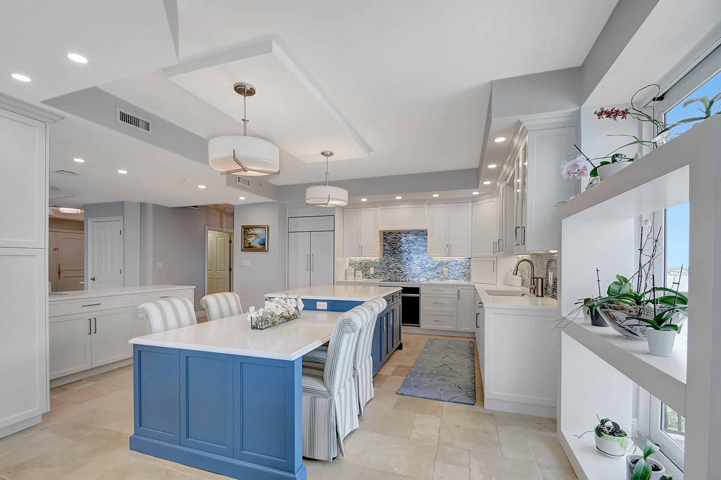 Via Delfino - Residential