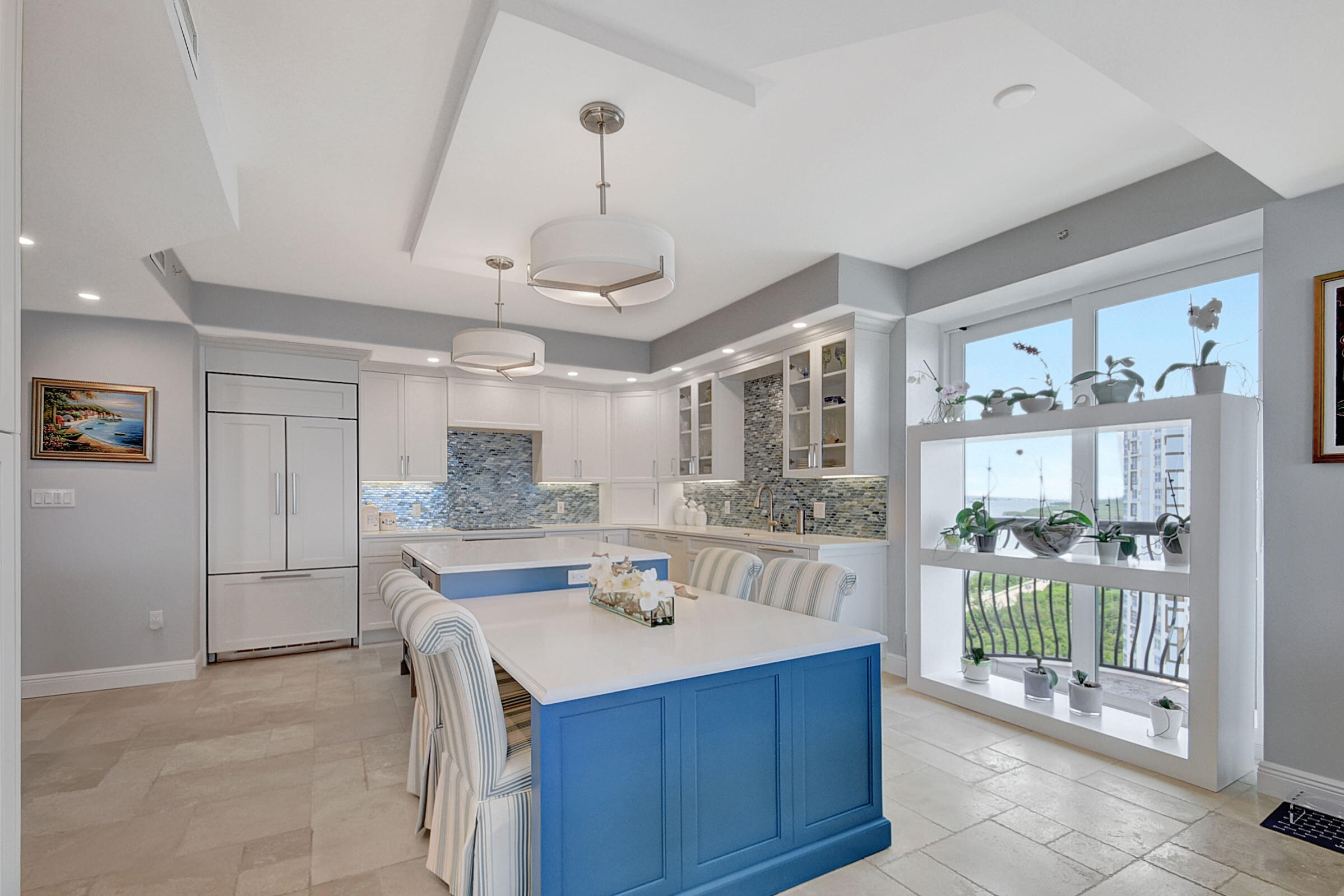 Via Delfino - Residential