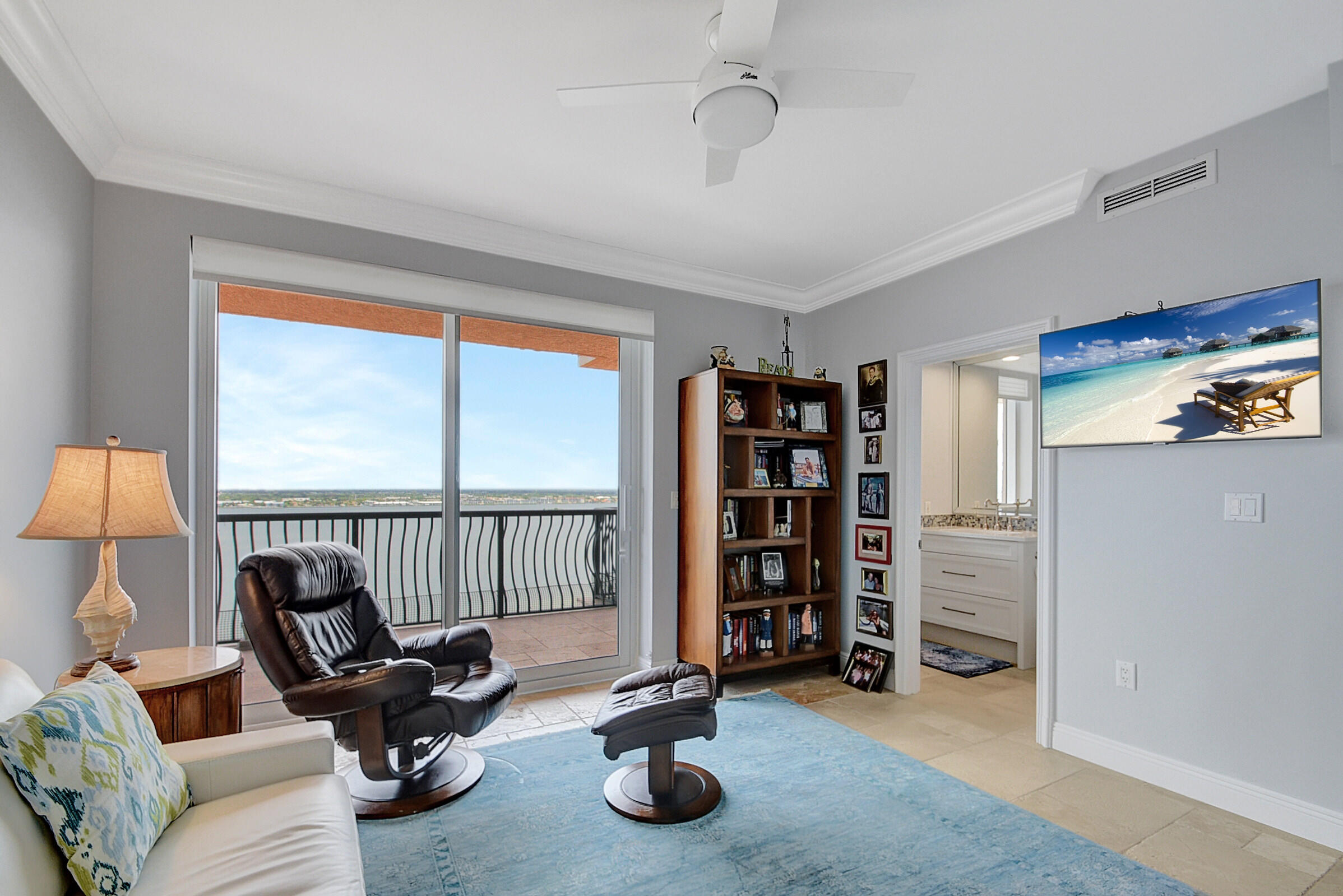 Via Delfino - Residential