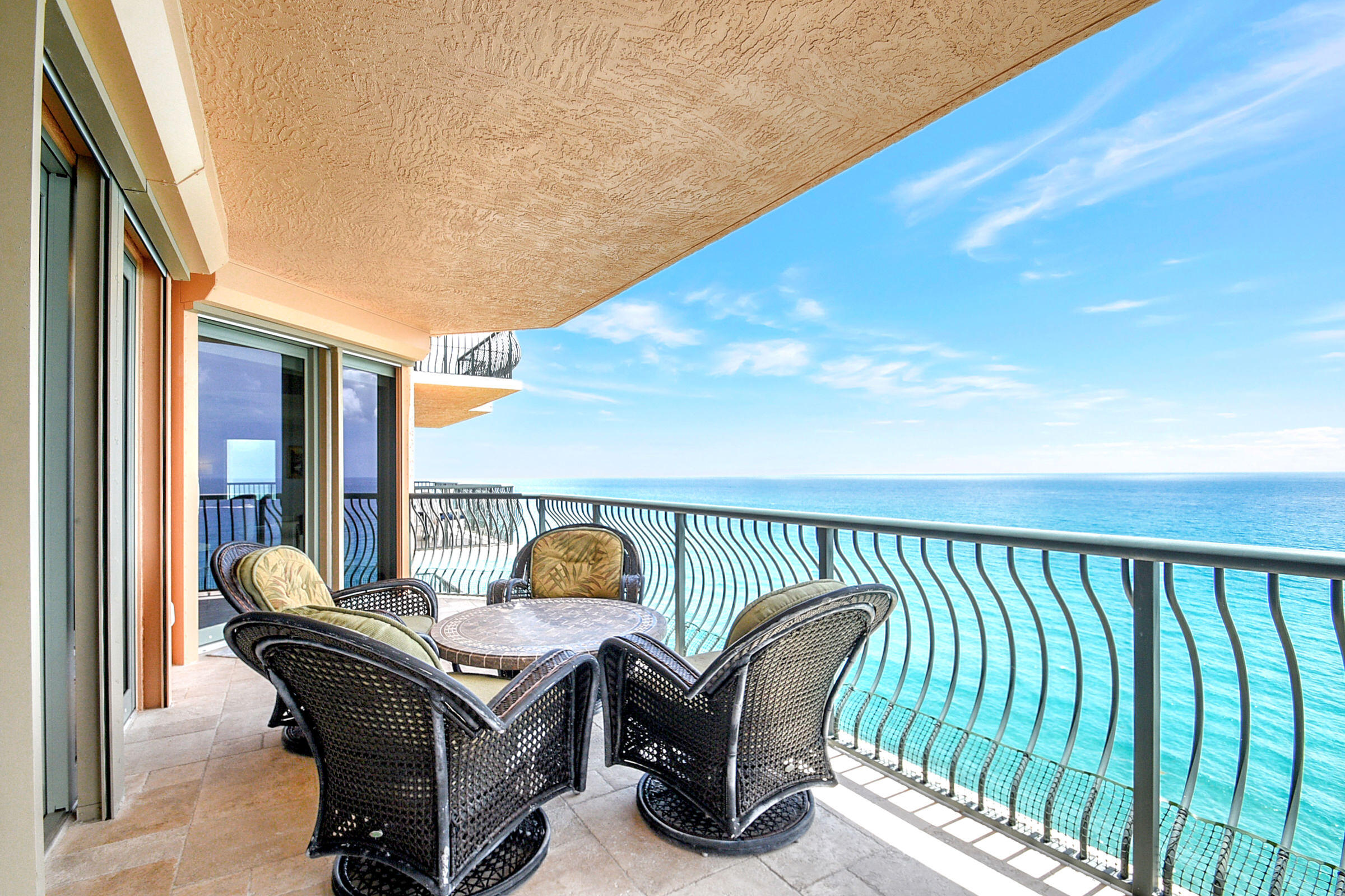 Via Delfino - Residential