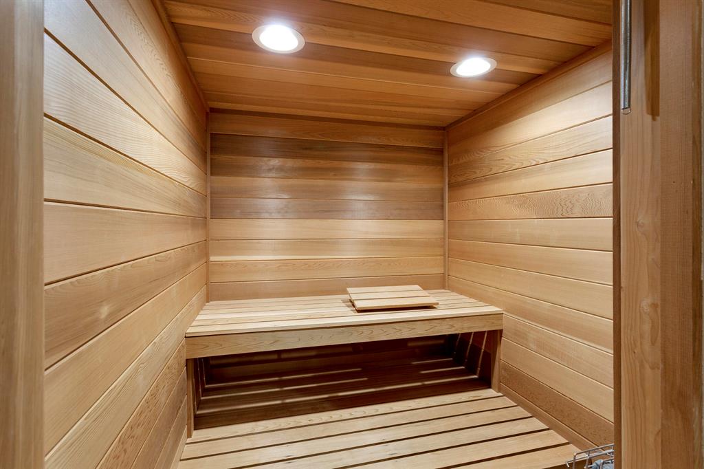 ST ANDREWS COUNTRY CLUB 2 - Residential