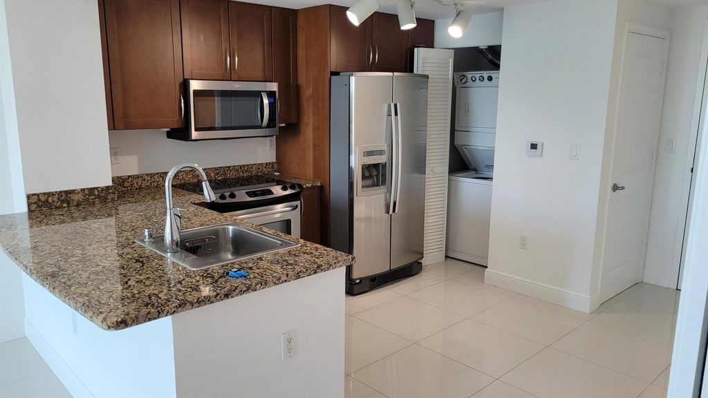 Photo of 400 N Federal Highway #414n, Boynton Beach, FL 33435 (MLS # R11147478)