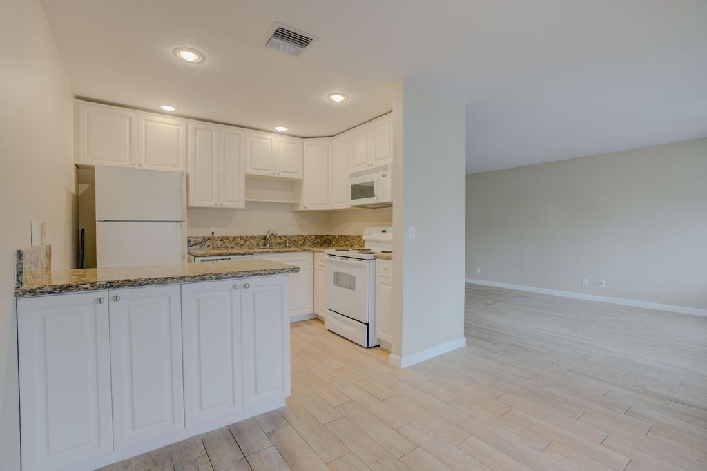 Photo of 312 Southwind Drive #202, North Palm Beach, FL 33408 (MLS # R11018948)