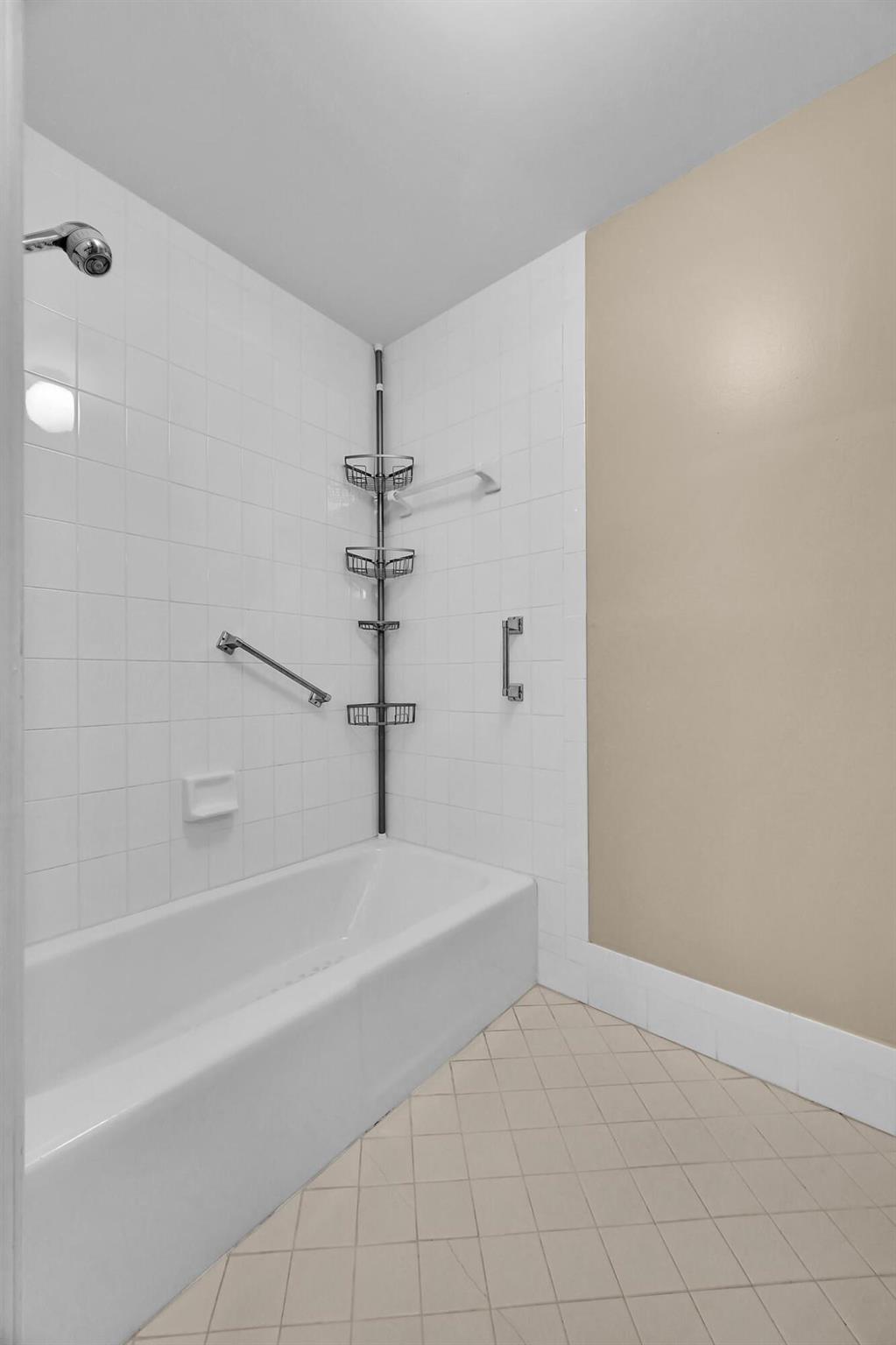 LONGWOOD VILLAGE PHASE 3A - Residential