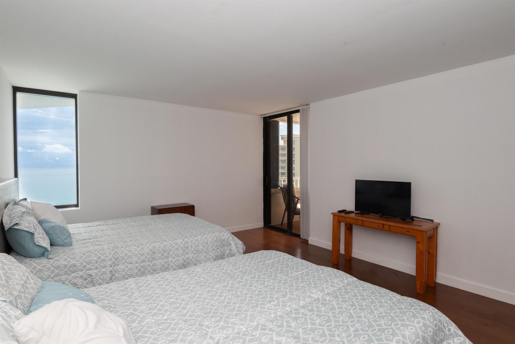 SEAWINDS CONDO - Residential Lease