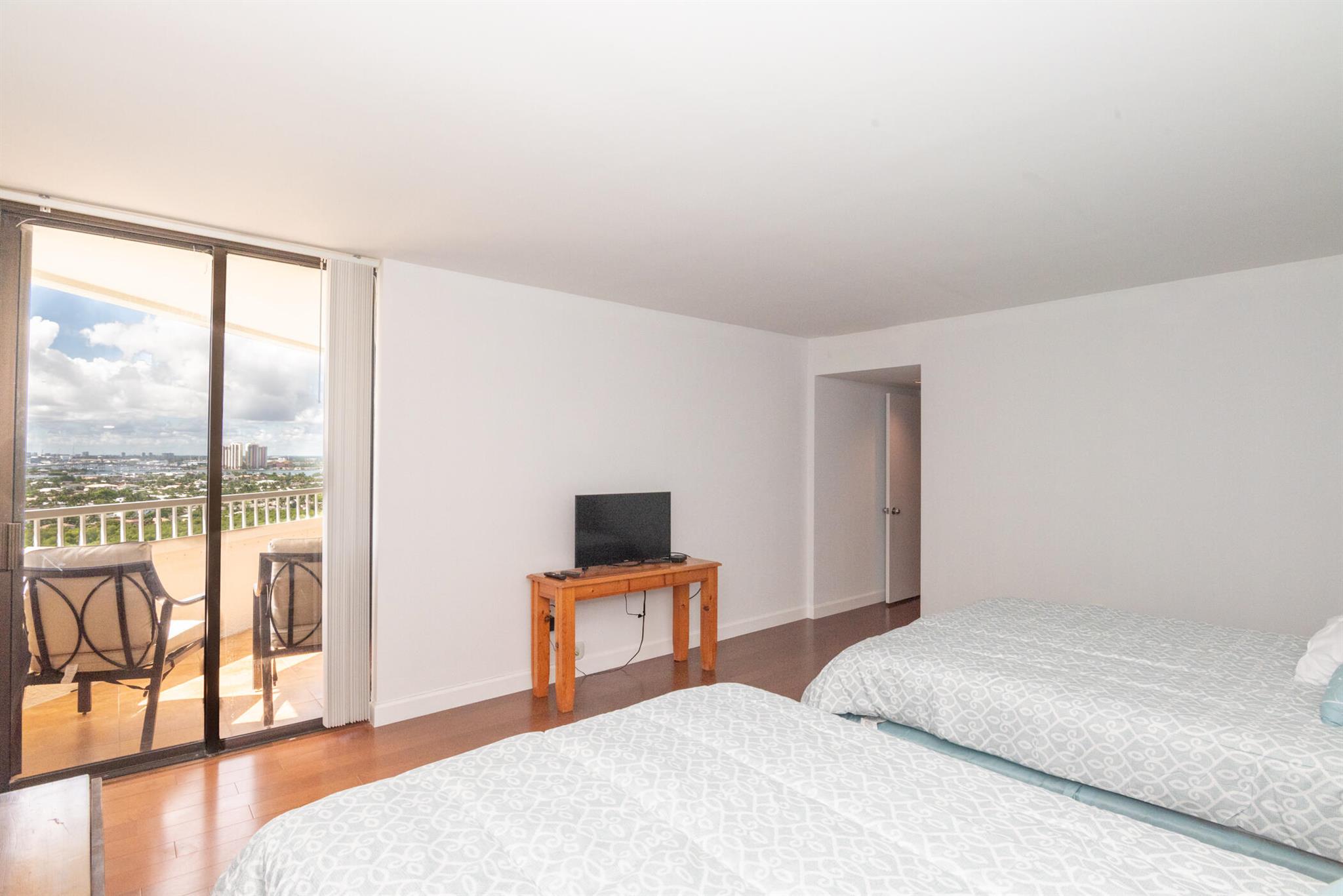 SEAWINDS CONDO - Residential Lease