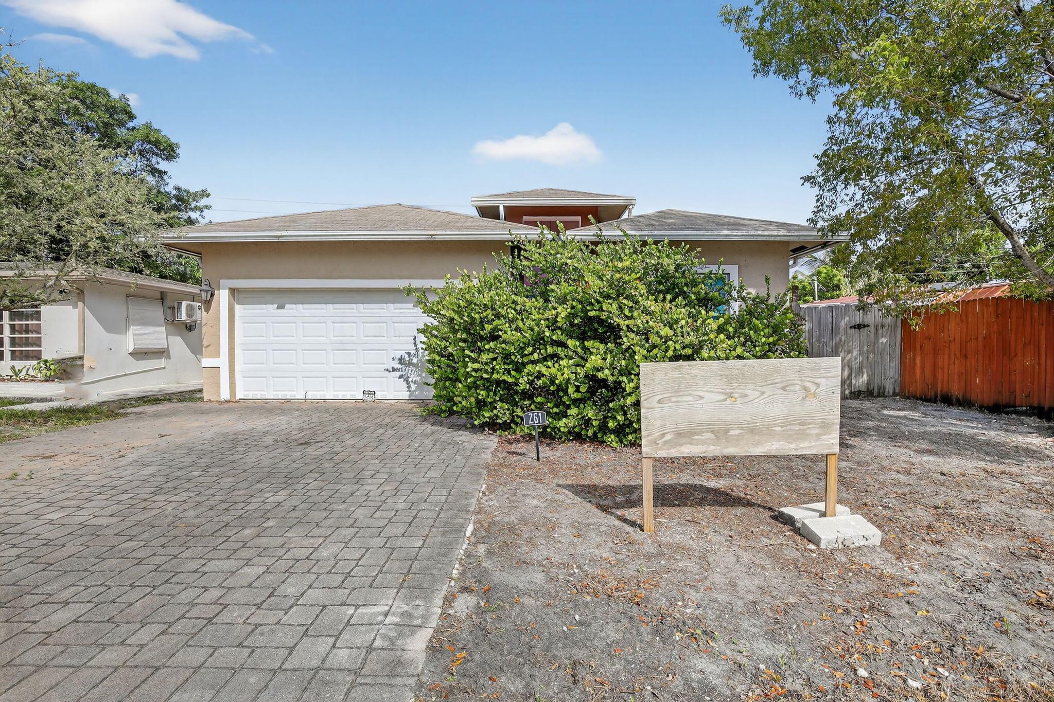 NORTH ANDREWS GARDENS ANN - Residential