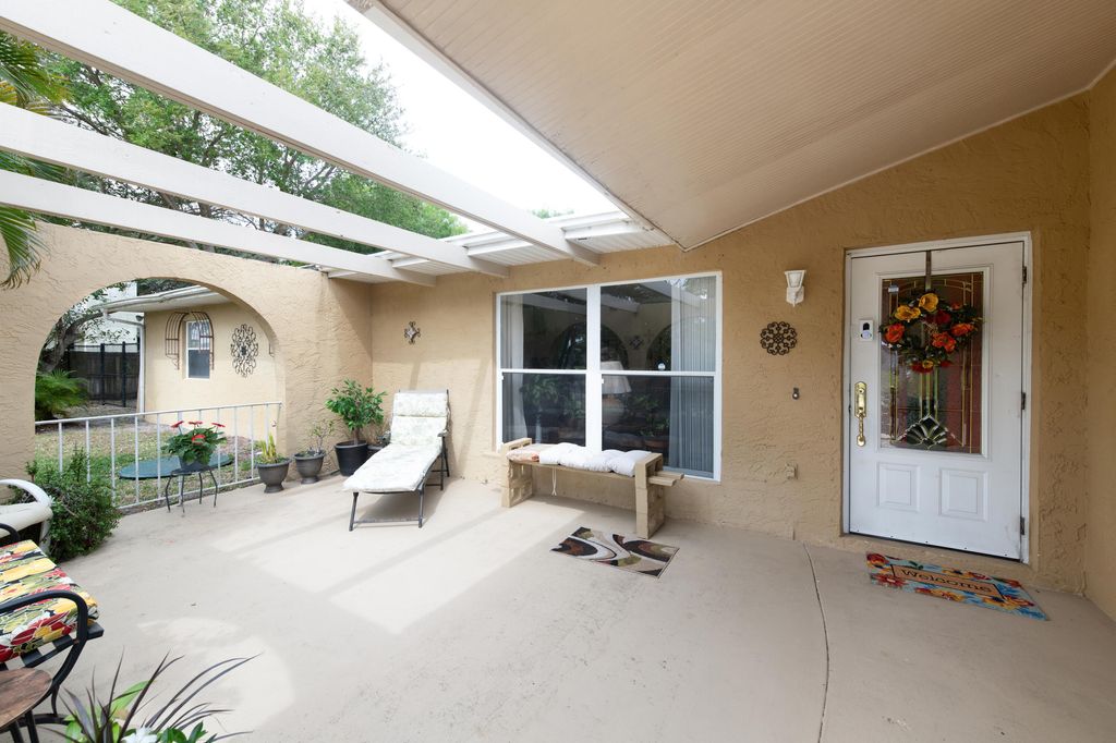 Photo of 1585 SE Chiffon Avenue, Port Saint Lucie, FL 34952 (MLS # R10969975)