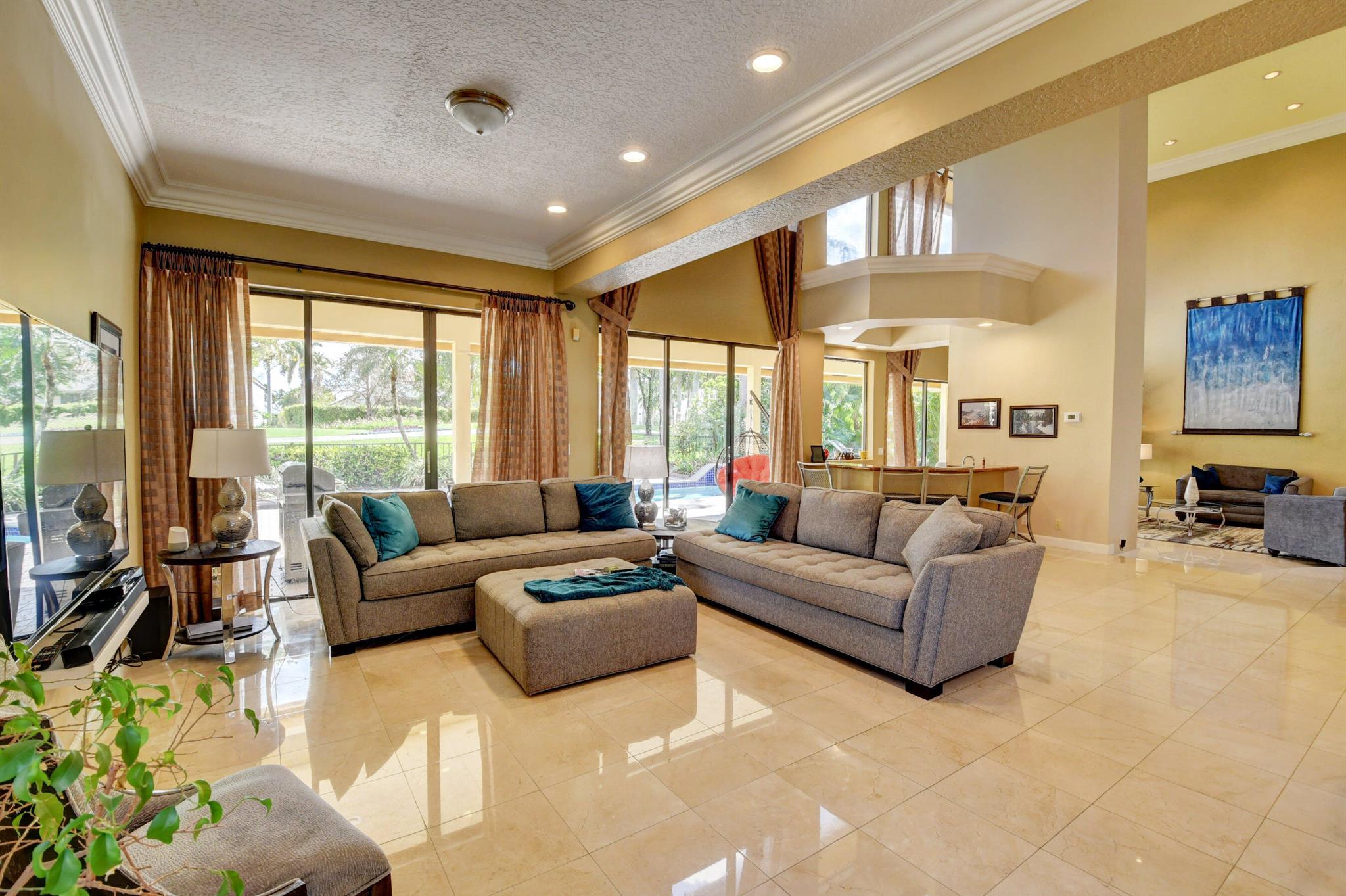 ST ANDREWS COUNTRY CLUB - Residential