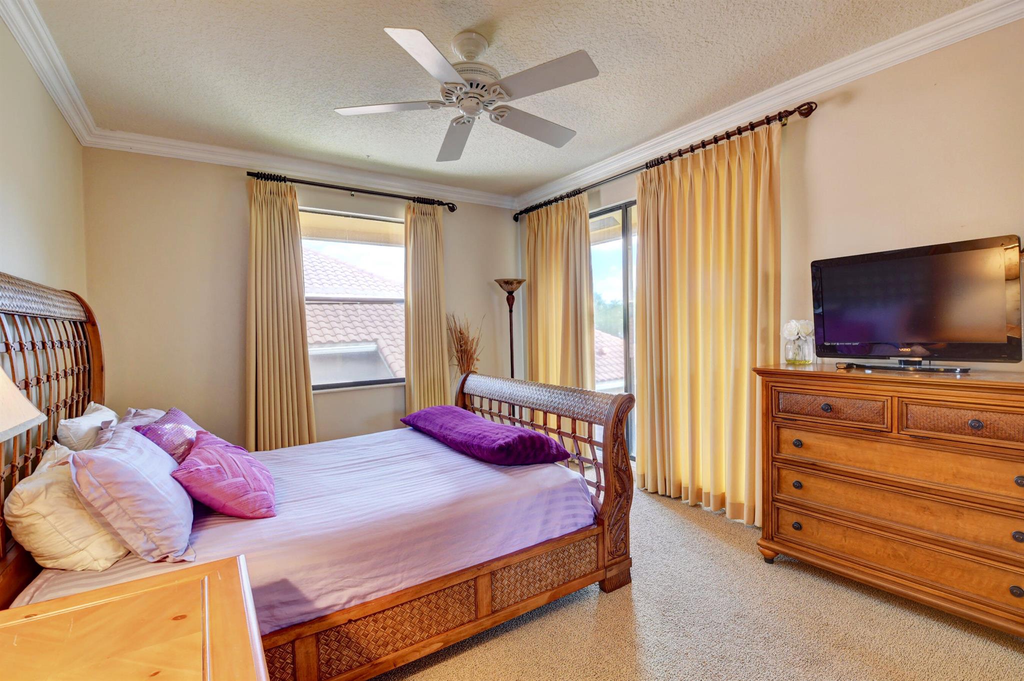 ST ANDREWS COUNTRY CLUB - Residential