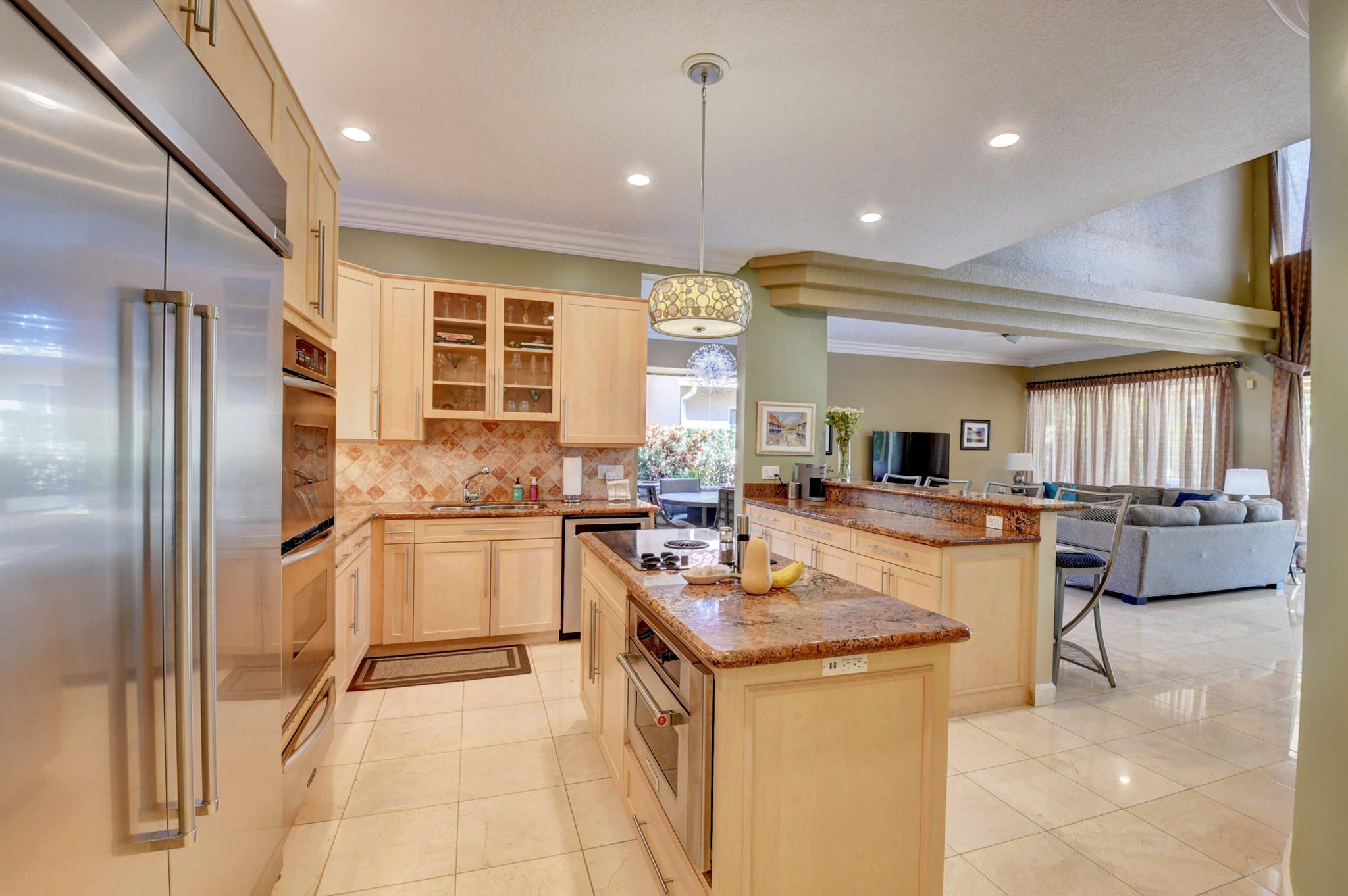 ST ANDREWS COUNTRY CLUB - Residential