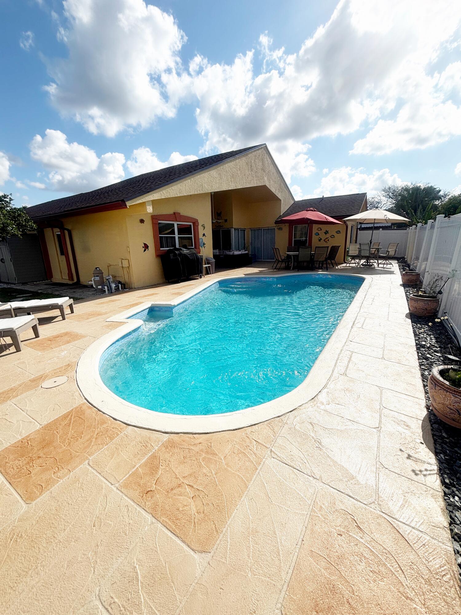 COUNTRY LANDING SEC 1 - Residential Lease