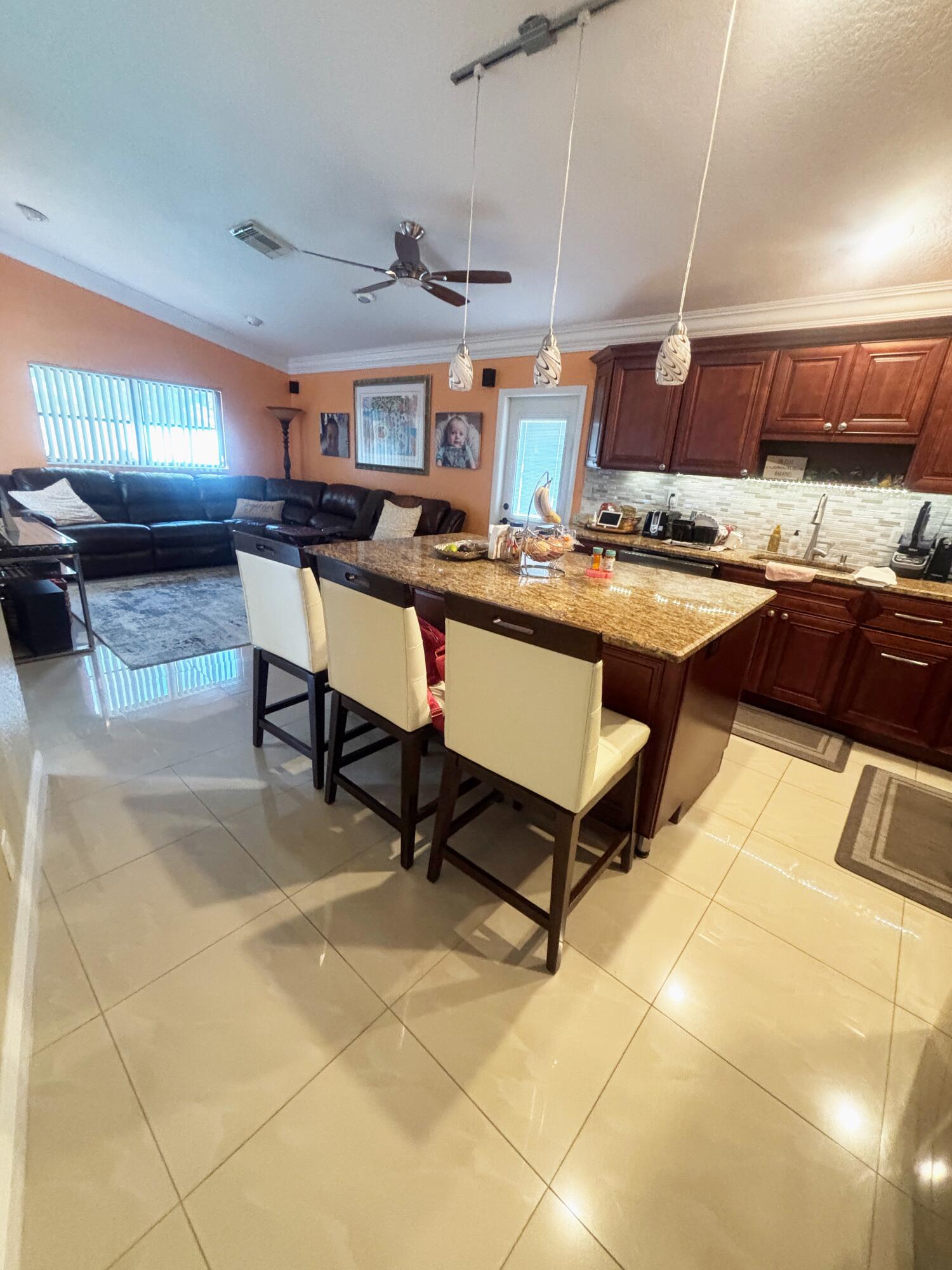 COUNTRY LANDING SEC 1 - Residential Lease