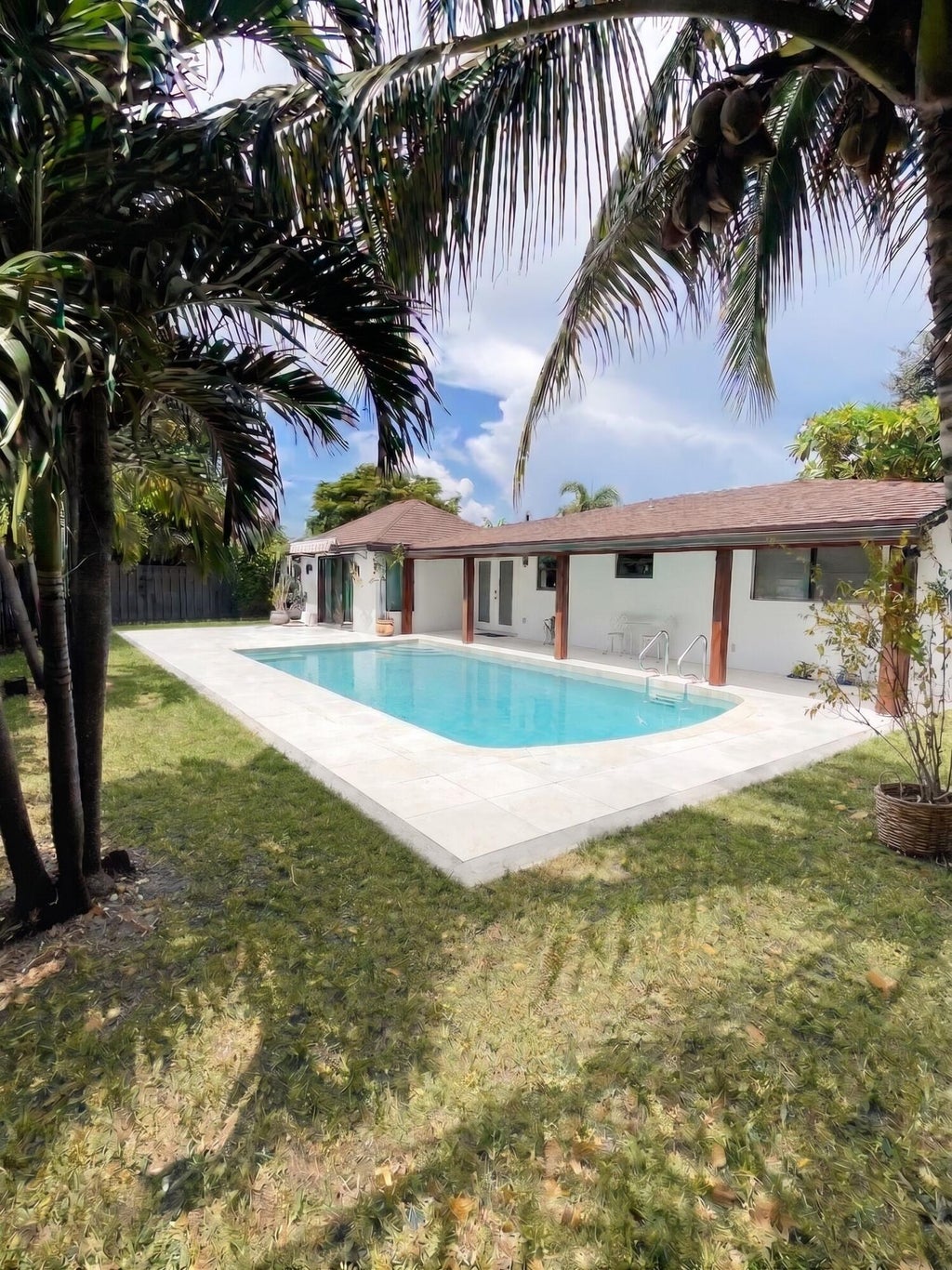 Photo of 336 NE 28th Terrace, Boca Raton, FL 33431 (MLS # B26070550)