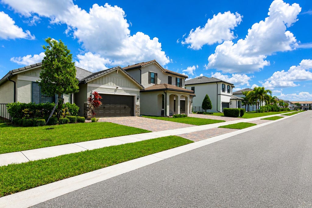 Photo of 8231 TAILSHOT Court, Lake Worth, FL 33467 (MLS # B26071522)