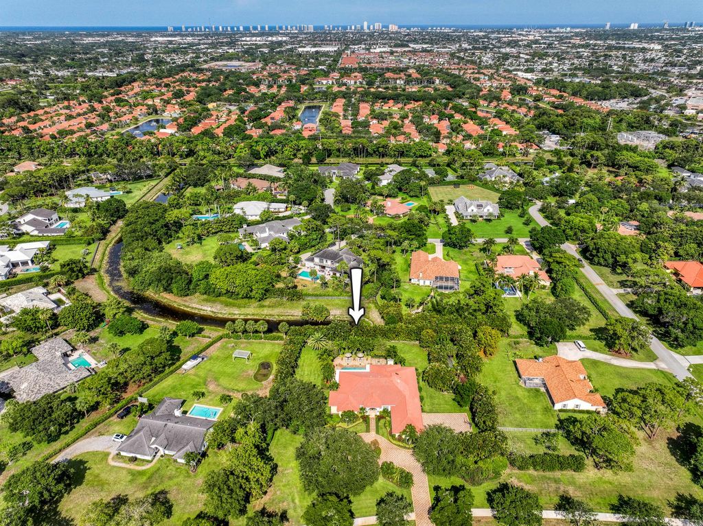 Photo of 7656 Steeplechase Drive, Palm Beach Gardens, FL 33418 (MLS # R11096478)