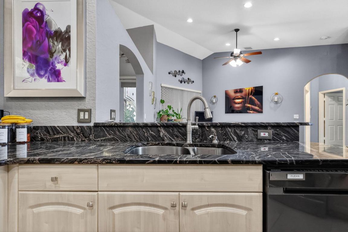 CLUB AT INDIAN LAKES - Residential