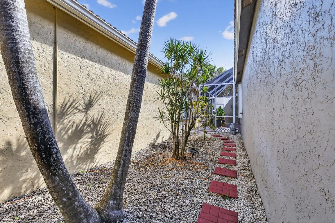 CLUB AT INDIAN LAKES - Residential