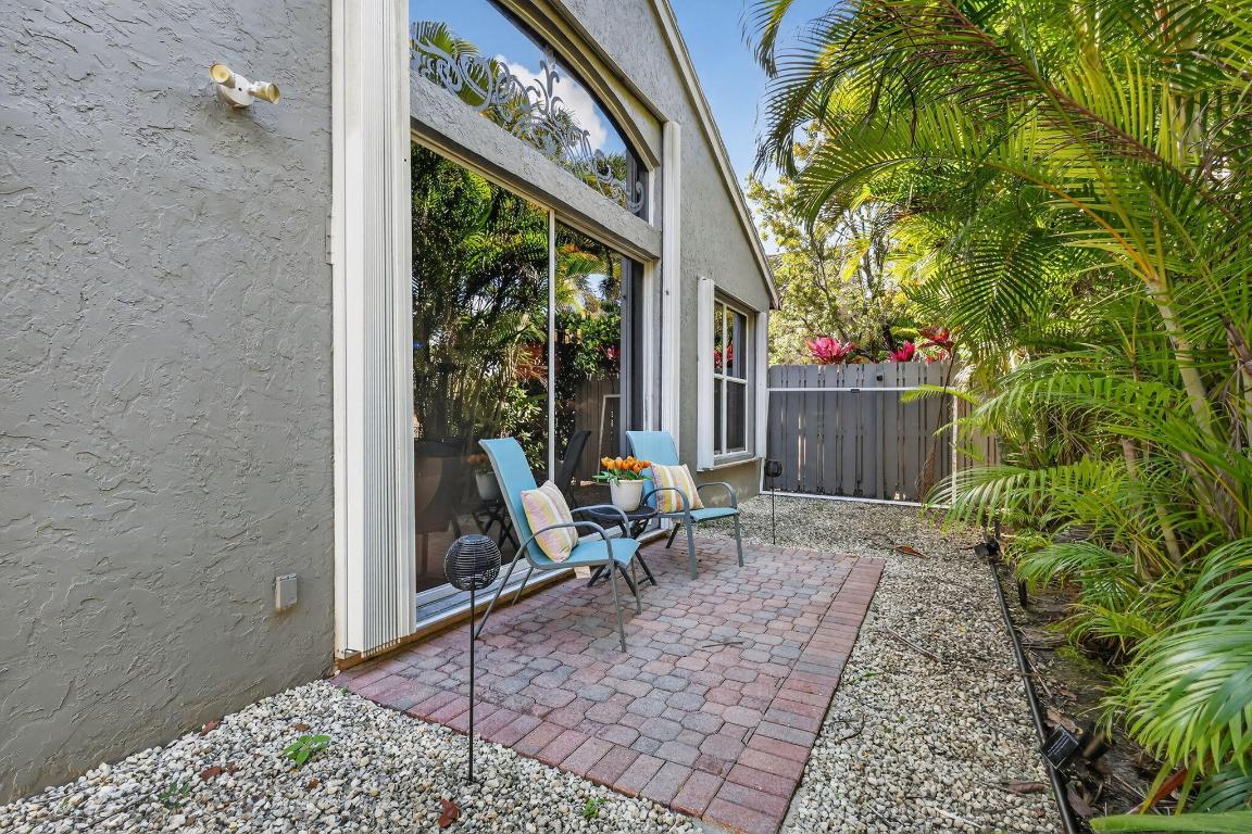 CLUB AT INDIAN LAKES - Residential