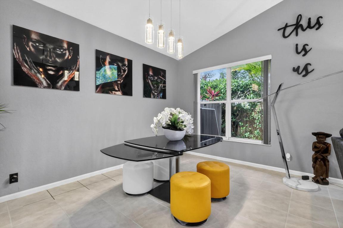 CLUB AT INDIAN LAKES - Residential