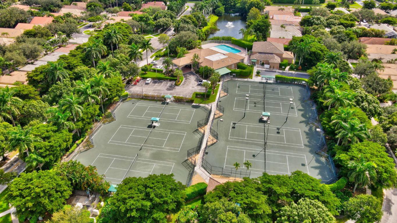 CLUB AT INDIAN LAKES - Residential