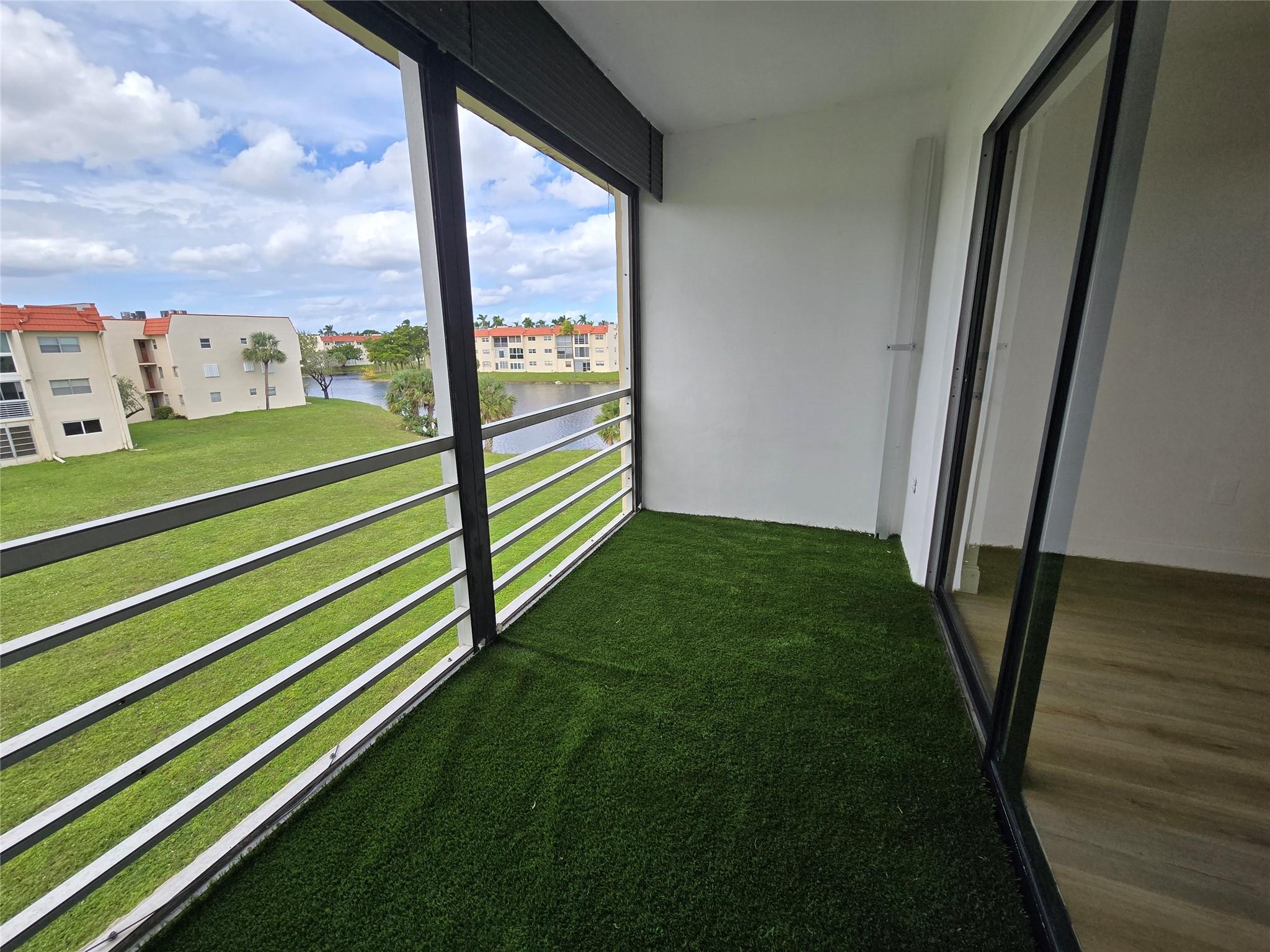 Sunrise Lakes Phase 1 - Residential