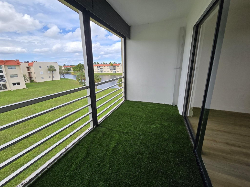 Sunrise Lakes Phase 1 - Residential