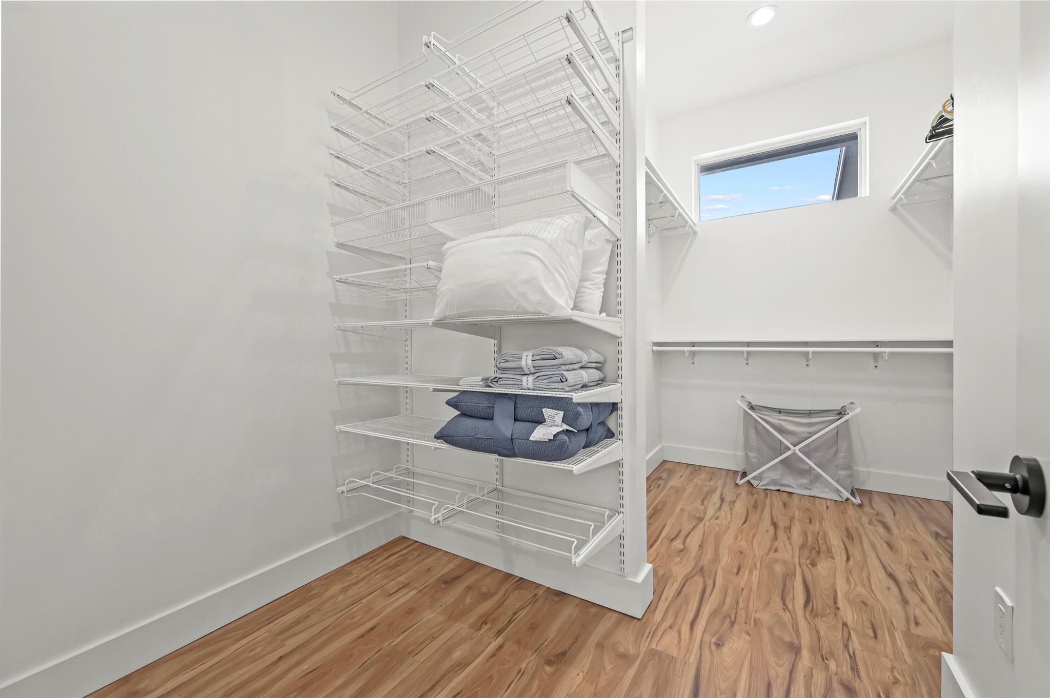 RIDGEWOOD HOMES SEC 3 - Residential Lease