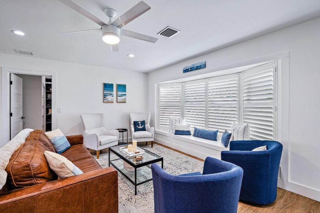 Photo of 68 Azalea Circle, Tequesta, FL 33469 (MLS # R11087591)