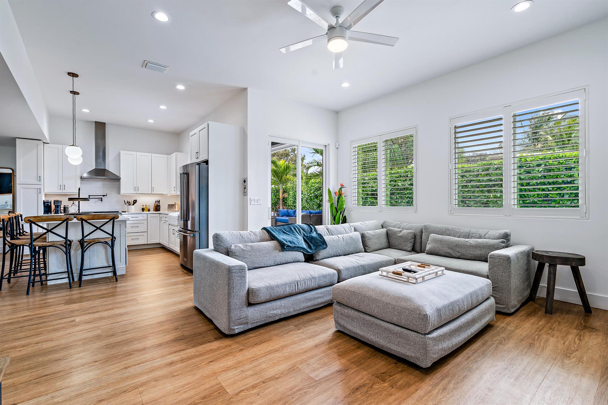 RIDGEWOOD HOMES SEC 3 - Residential Lease