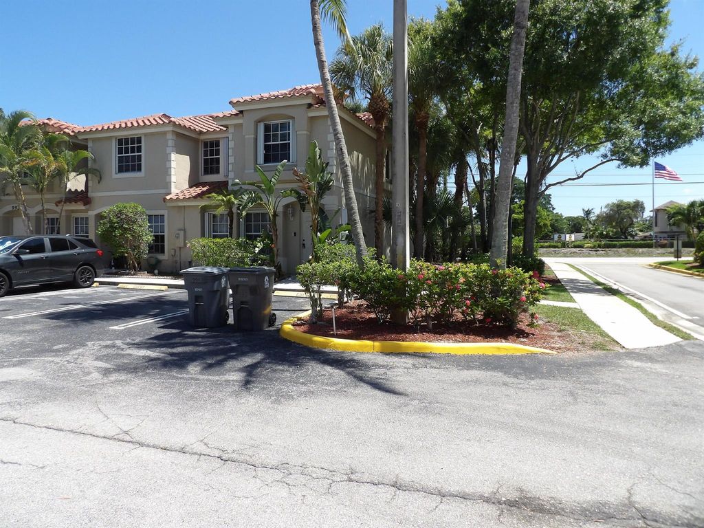 Photo of 996 Summit Lake Drive, West Palm Beach, FL 33406 (MLS # R11112058)