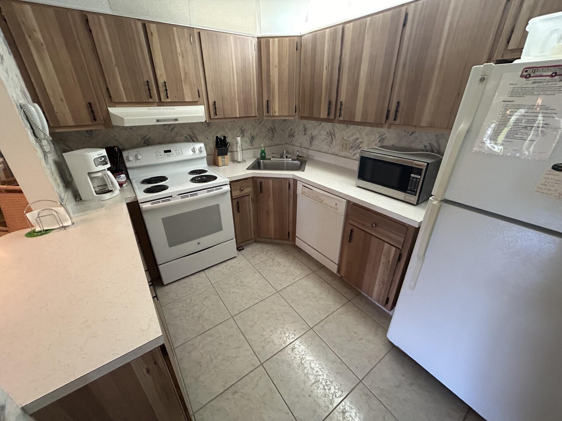5800 Whispering Pine B2 Way B-2