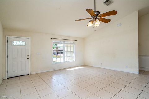 A home in Port St Lucie