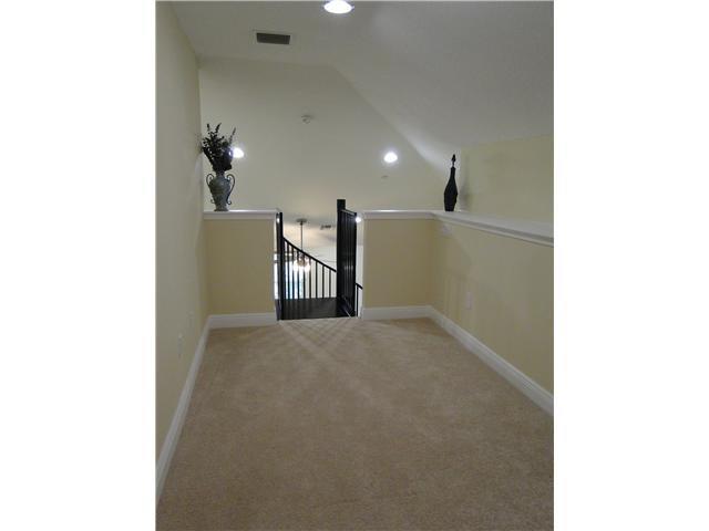 CASCADA ISLE - Residential