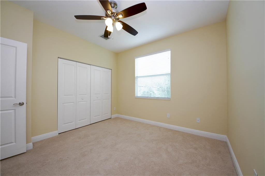 CASCADA ISLE - Residential