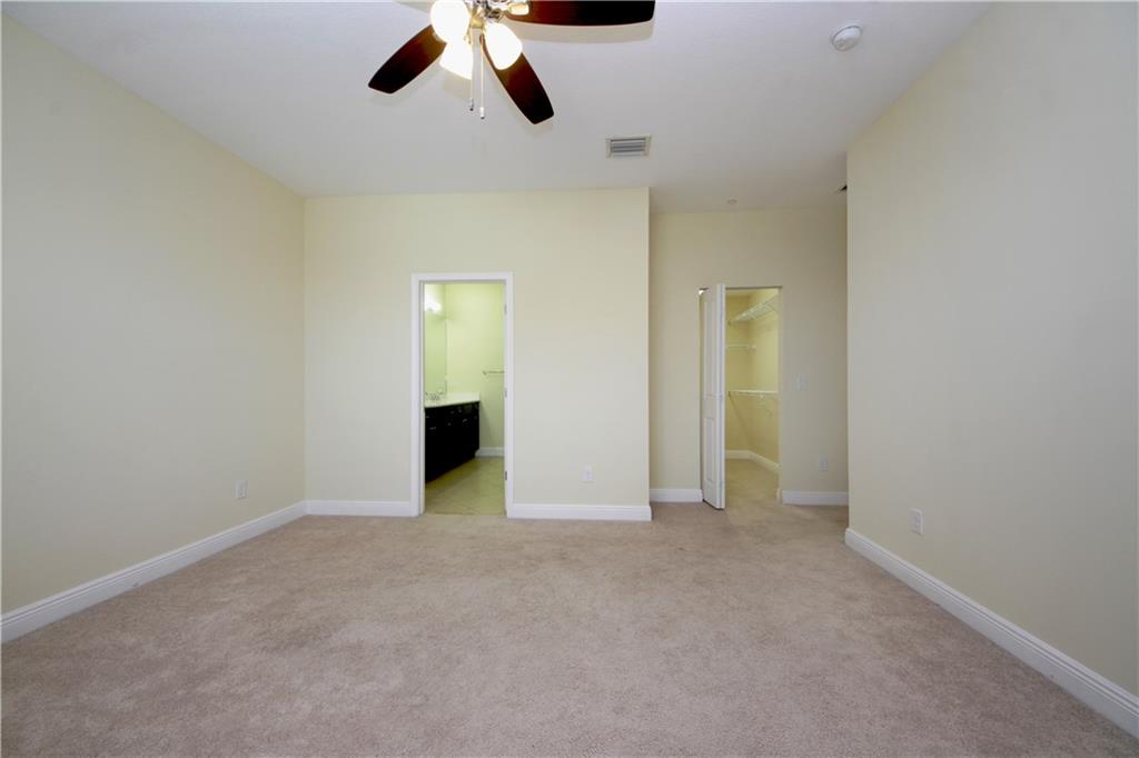 CASCADA ISLE - Residential