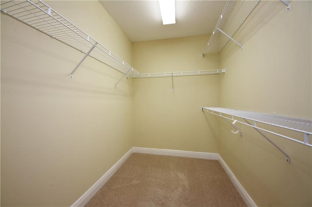 CASCADA ISLE - Residential