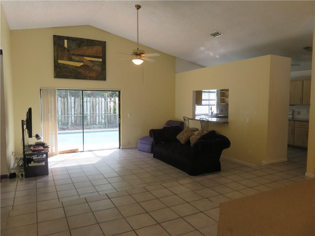 Boulevard Woods South 101 - Residential