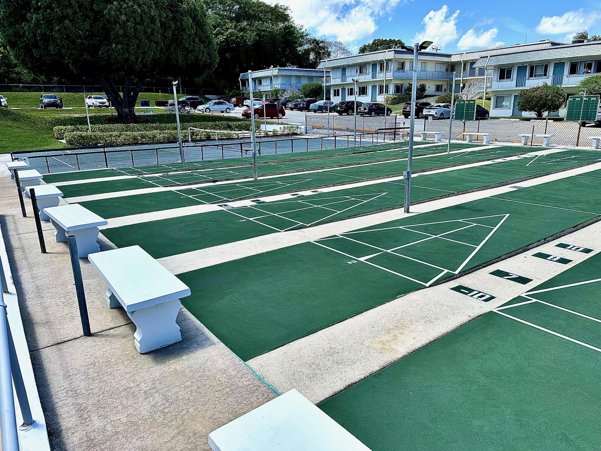 MURRY HILLS APT BLDG CONDO - Residential