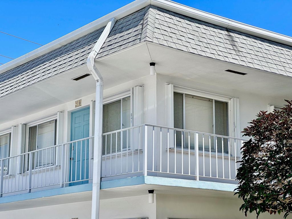 Photo of 2880 Lake Osborne Drive #210, Lake Worth Beach, FL 33461 (MLS # B26017932)